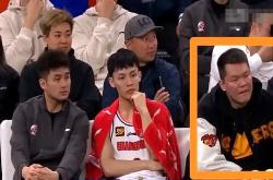 开云官网-战术精湛，球队战胜对手实现逆袭