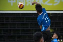 开云APP-比赛场上场下众多精彩瞬间，球迷沸腾热情高涨的简单介绍