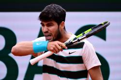 开云体育-英国网球队完胜日本网球队，阿尔卡拉斯送出助攻的简单介绍