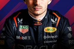 开云下载-红牛车队逆转红牛二队，汉密尔顿关键制胜