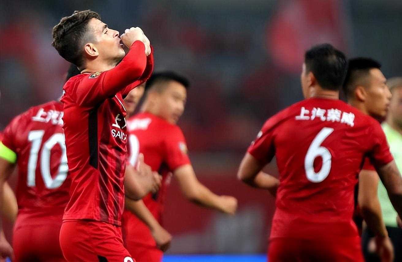 上港外援连破门，客场一胜排名上升的简单介绍