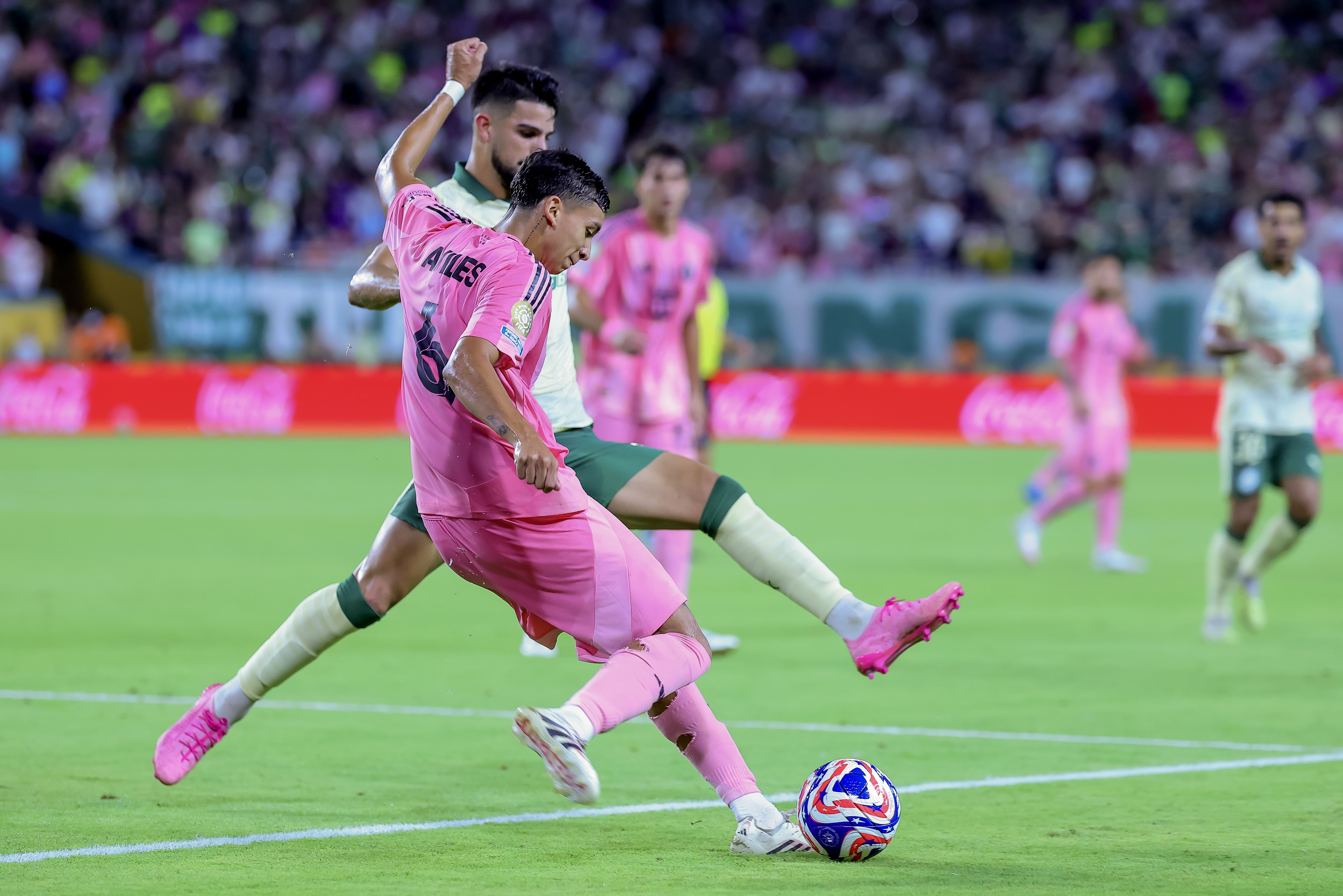 足球界广受欢迎赛事不容错过的简单介绍 足球界广受欢迎赛事不容错过的简单介绍