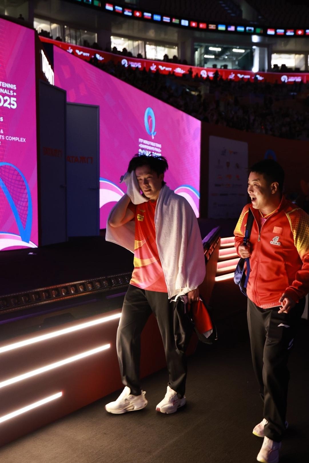 包含德国队鏖战韩国队,王皓状态火热的词条 包含德国队鏖战韩国队,王皓状态火热的词条