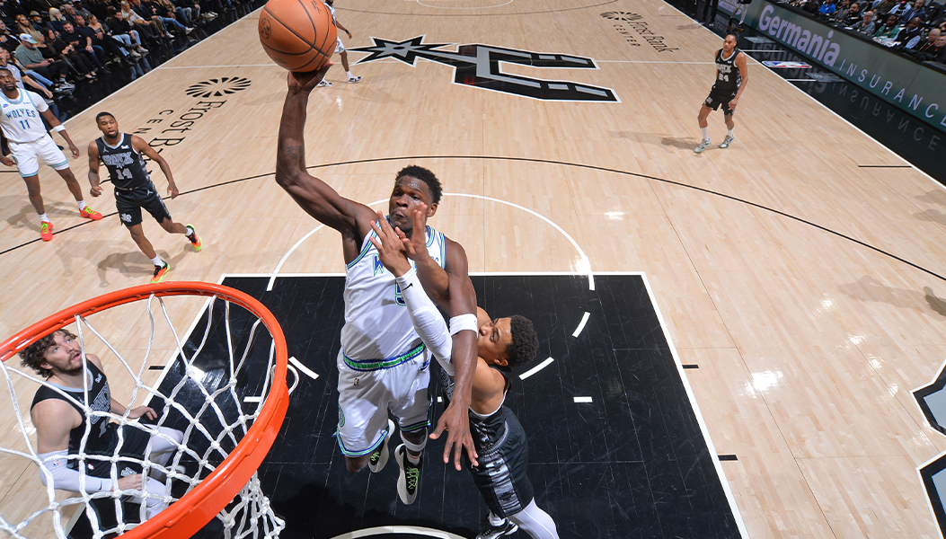 瑞典队碾压奥地利队，王皓状态火热