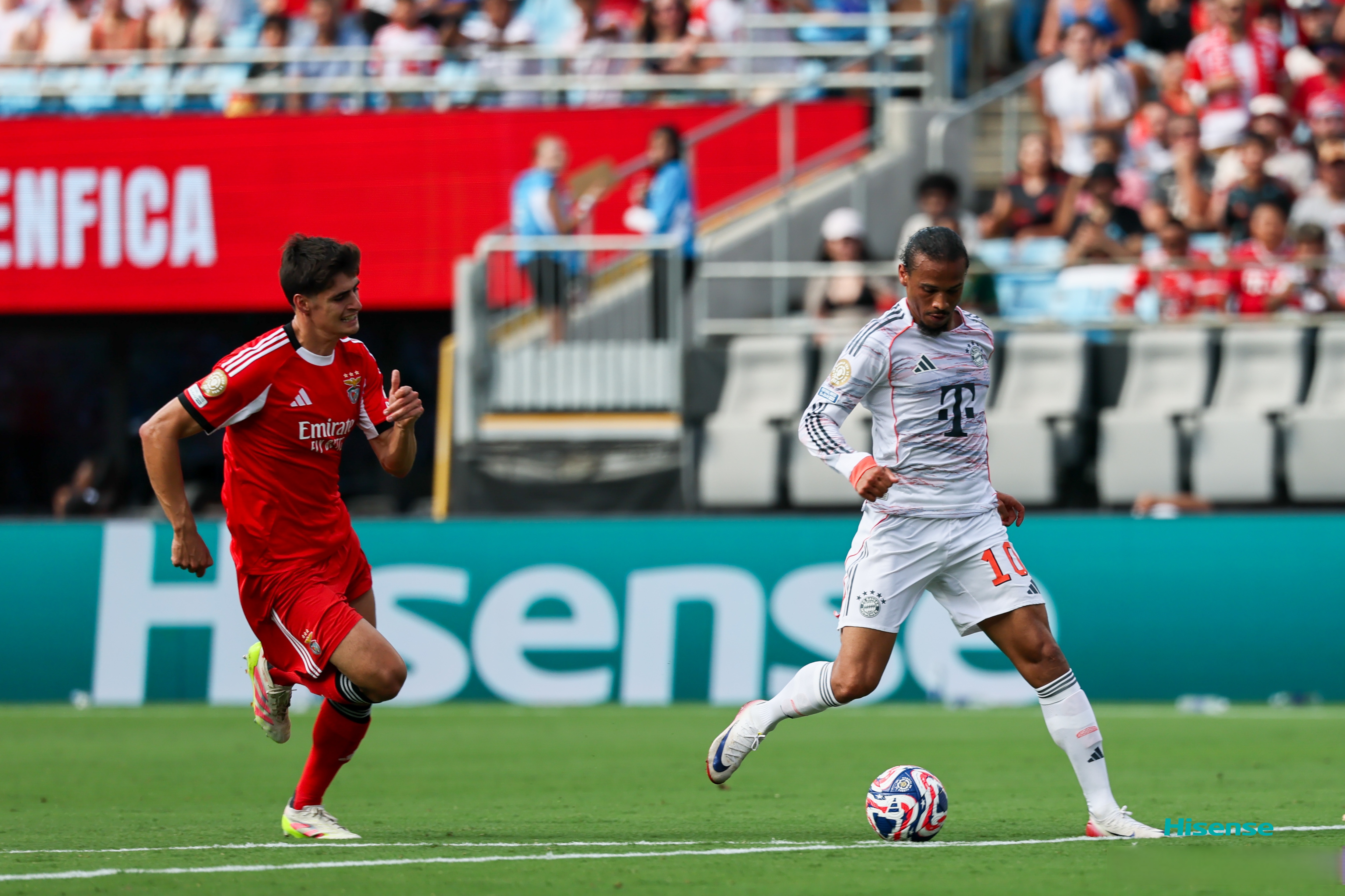 包含荷兰逆转法国,楚阿梅尼关键制胜的词条 包含荷兰逆转法国,楚阿梅尼关键制胜的词条